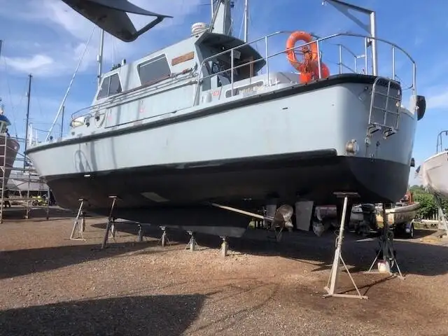 Undersökningsfartyg till salu