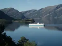 Pråm till salu