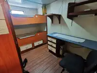 Försörjningsfartyg till salu