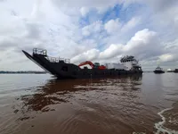 Landstigningsfartyg, tank till salu