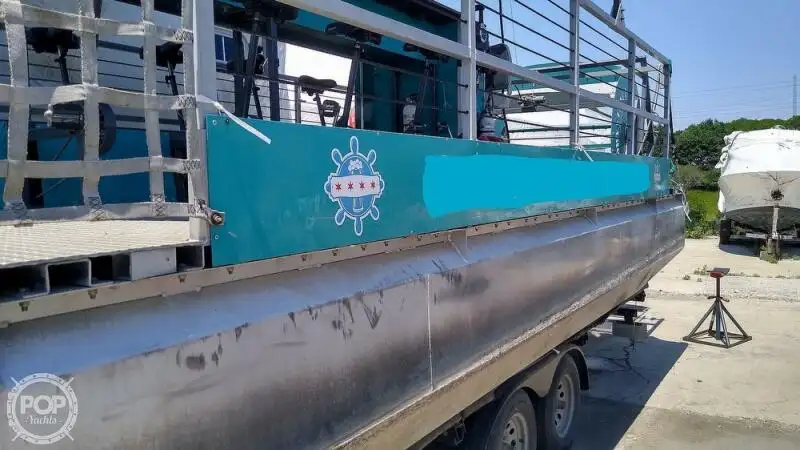 Containerskepp till salu