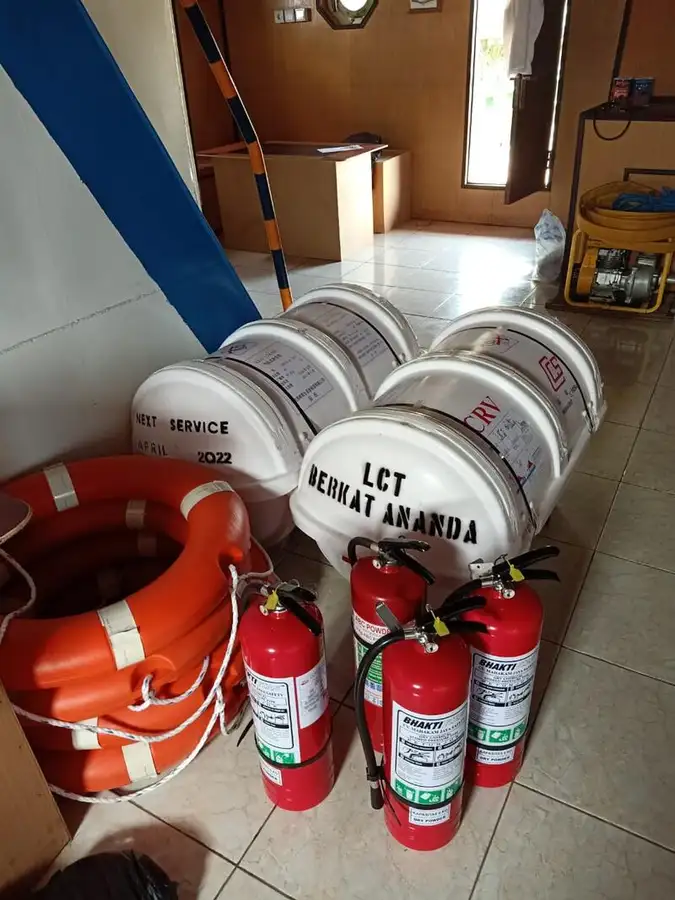 Landstigningsfartyg, tank till salu