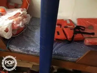 Försörjningsfartyg till salu