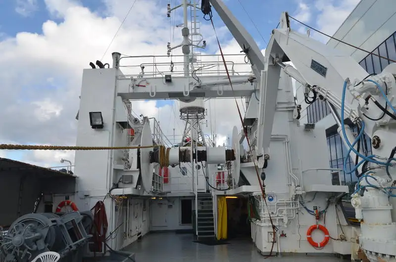 Containerskepp till salu