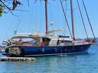Yacht till salu