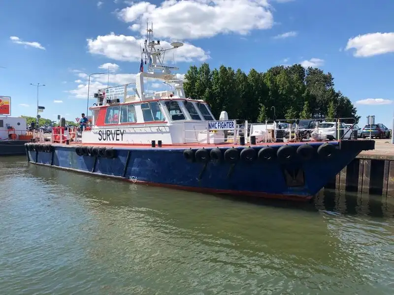 Patrullbåt till salu