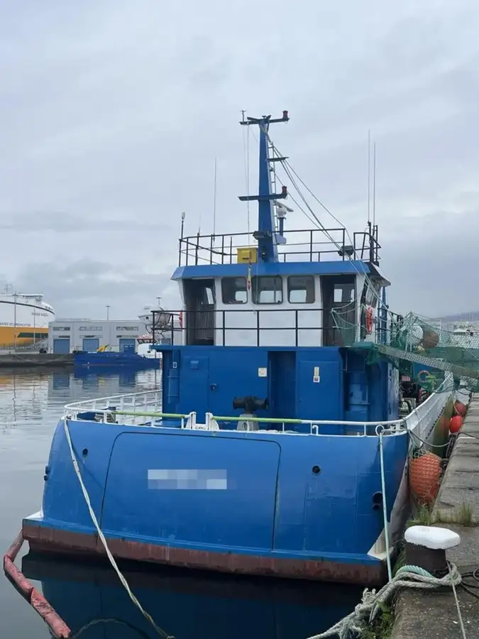 Arbetsbåtar till salu