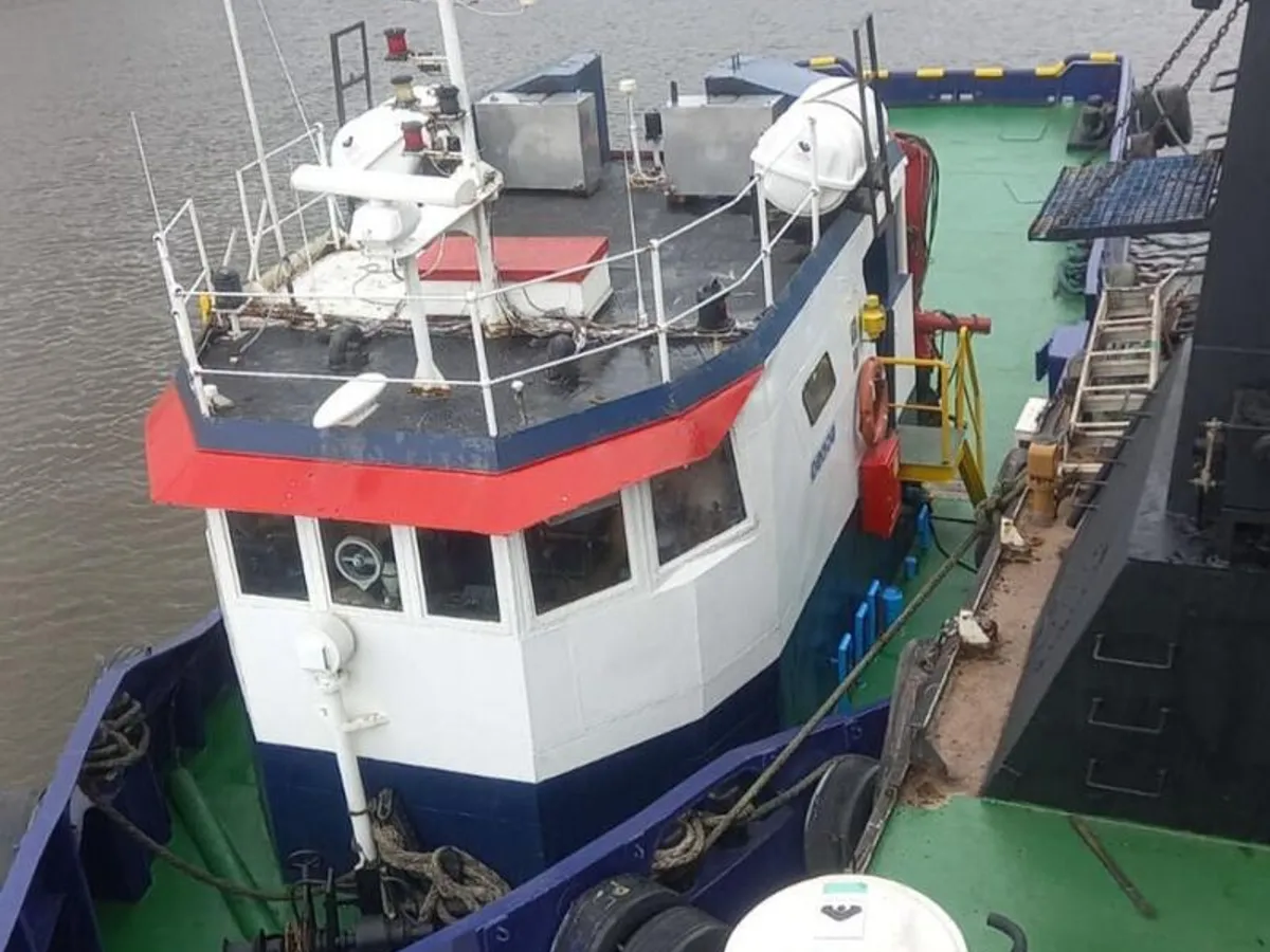 Försörjningsfartyg till salu