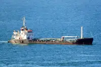 Oil/Chemical tanker till salu