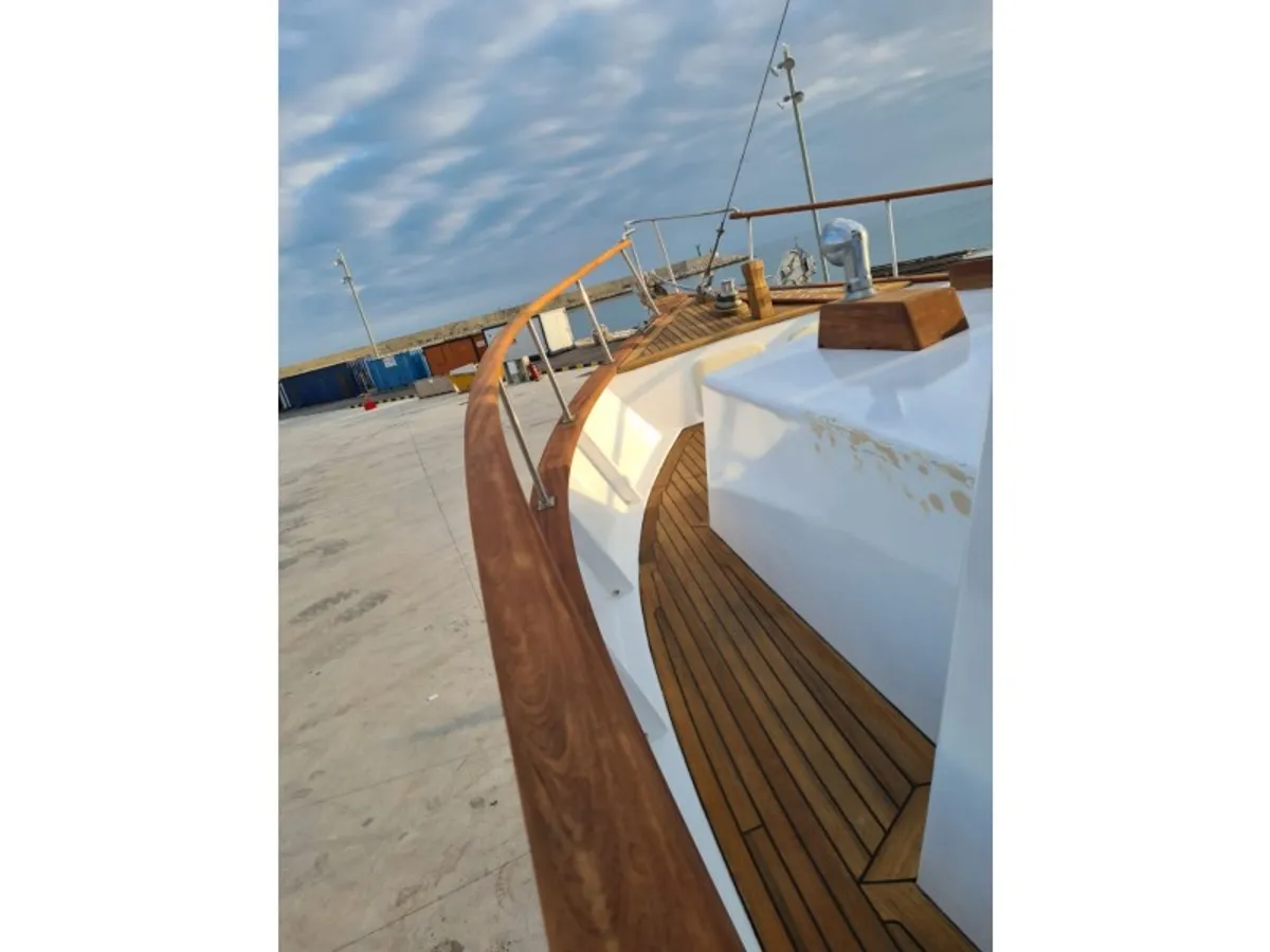 Yacht till salu