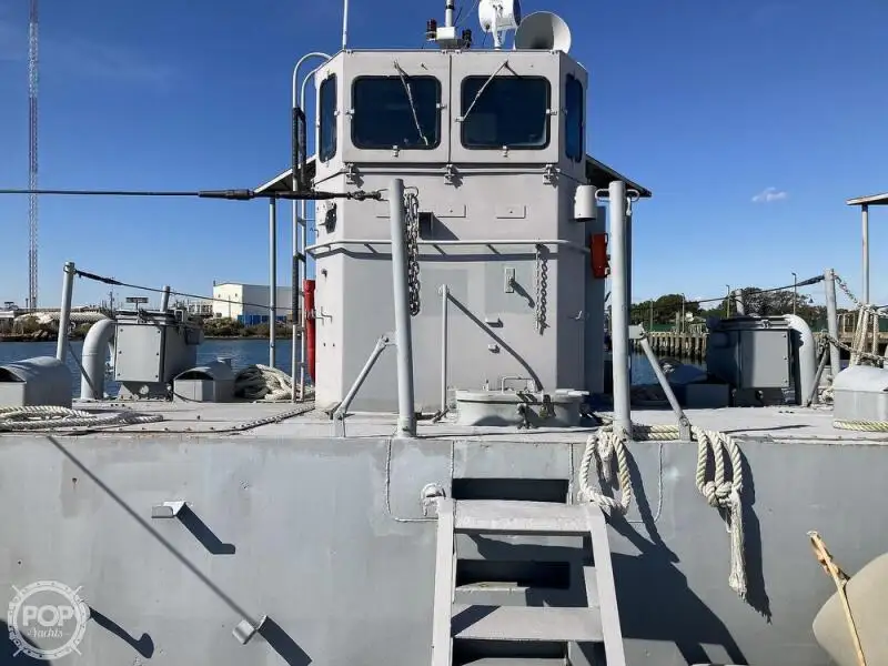 Landstigningsfartyg, tank till salu