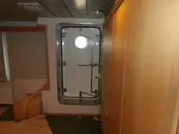 Containerskepp till salu