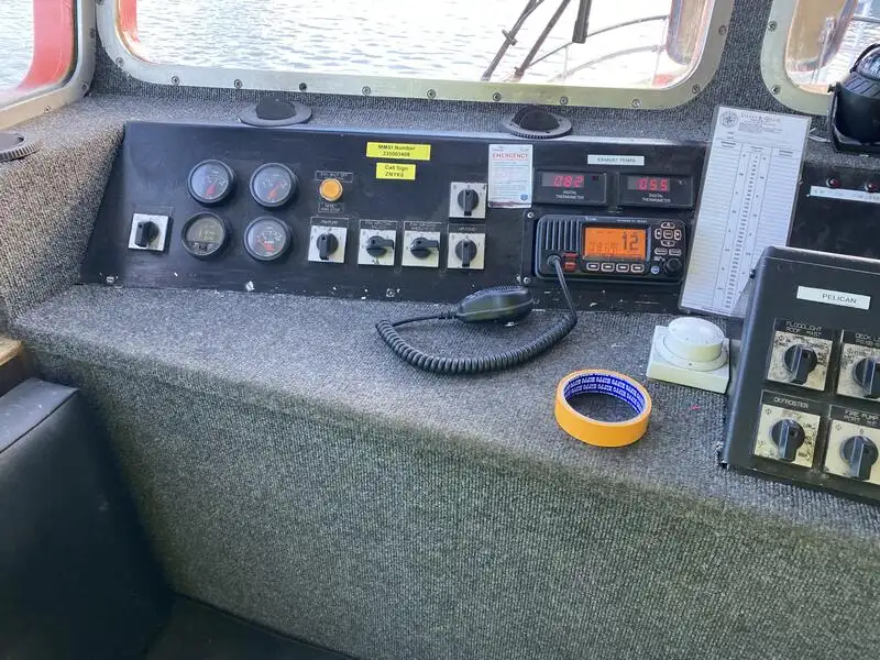 Besättningsbåt till salu