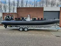 Containerskepp till salu