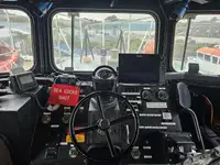 Räddningsbåt till salu