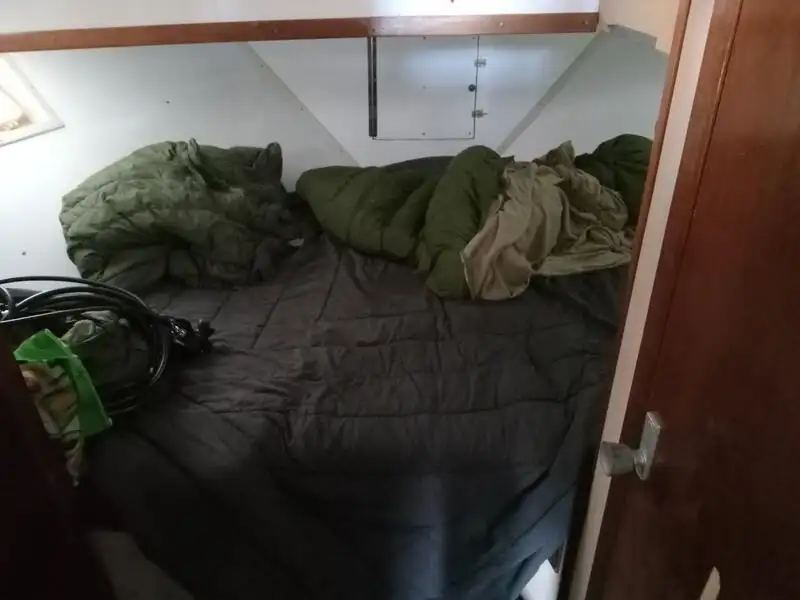 Besättningsbåt till salu