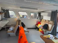 Containerskepp till salu