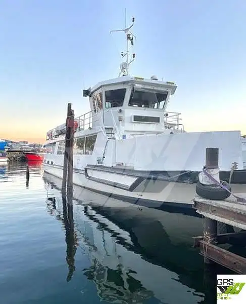 Färja till salu