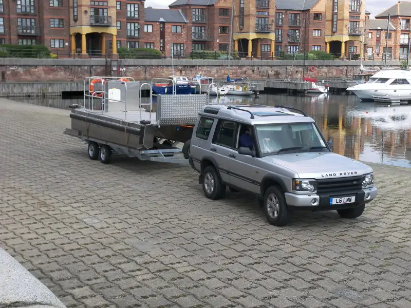 Containerskepp till salu