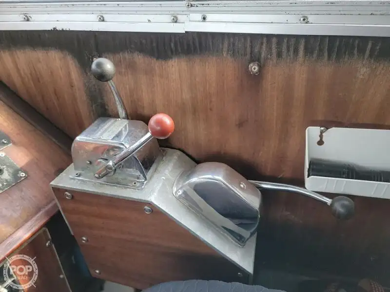 Räddningsbåt till salu