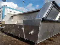Landstigningsfartyg, tank till salu