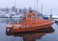 Räddningsfartyg till salu