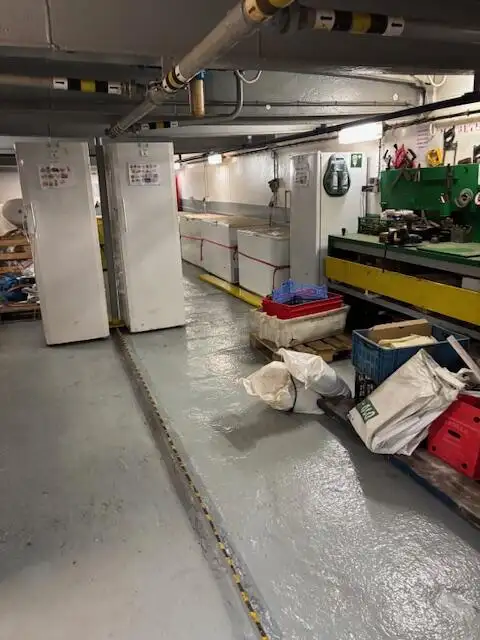 Arbetsbåtar till salu