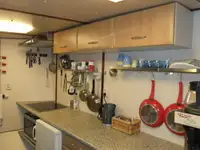 Pråm till salu