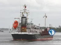 Olje-/kemikalietanker till salu