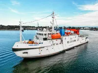 Forskningsfartyg till salu