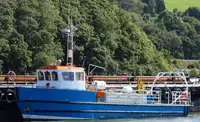Undersökningsfartyg till salu