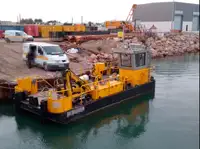 Pråm till salu
