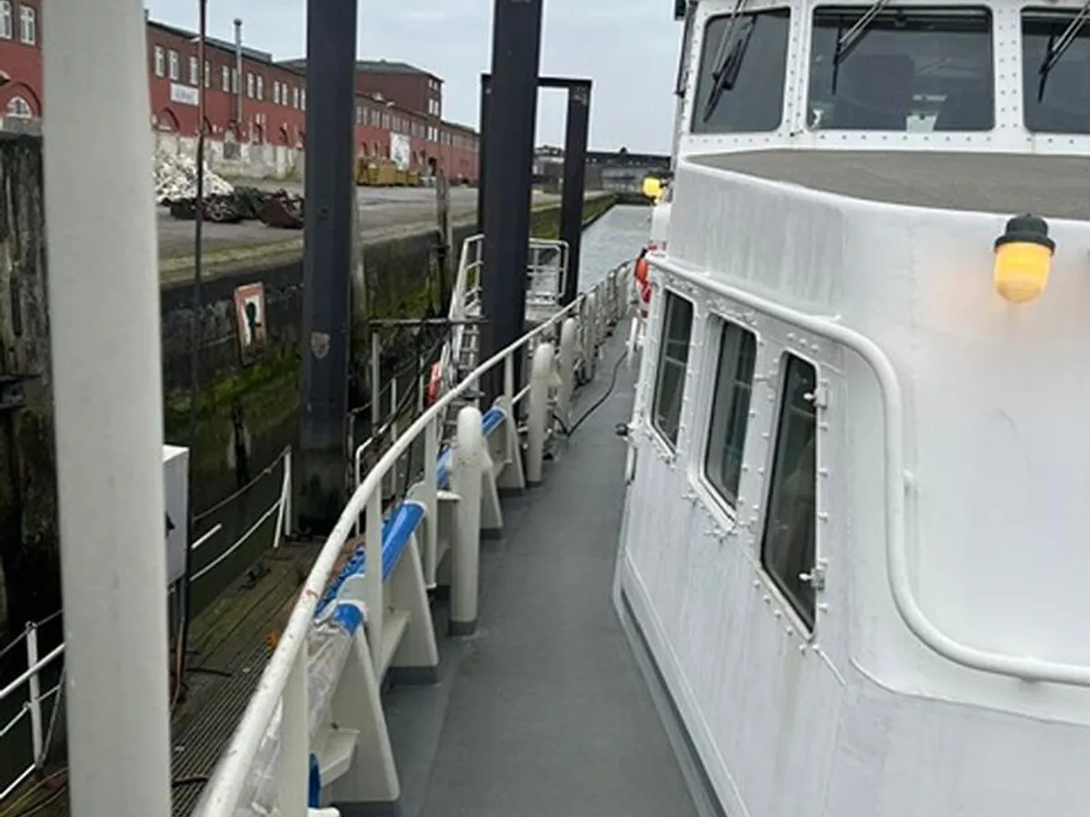 Patrullbåt till salu