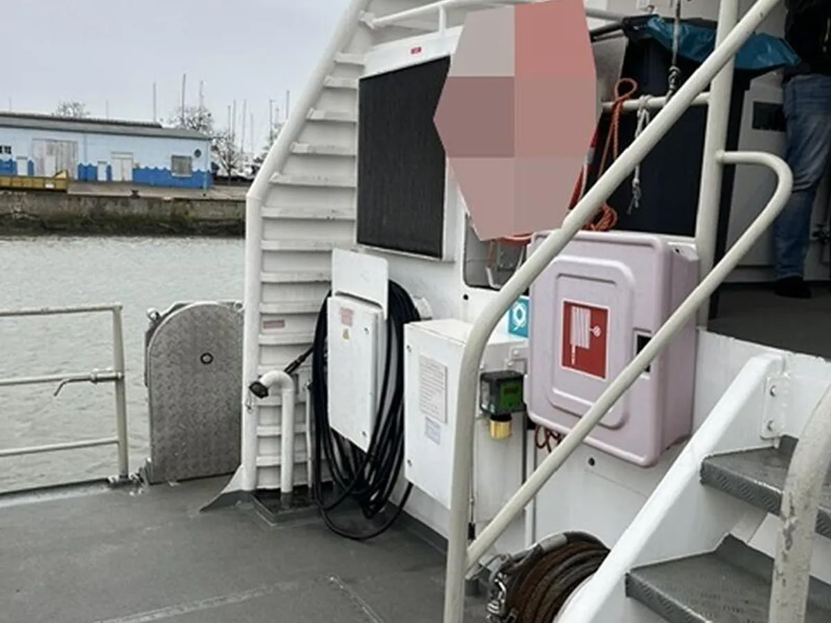Patrullbåt till salu