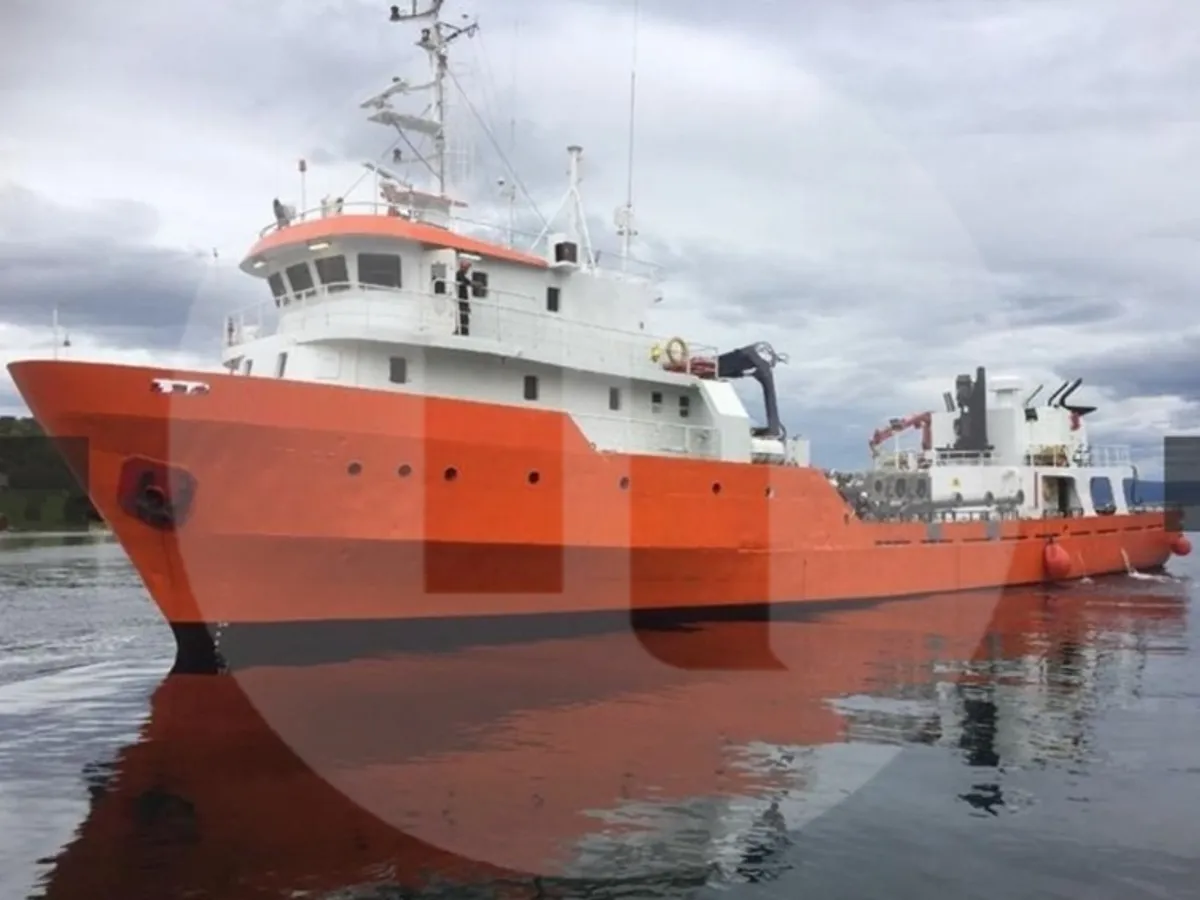 Undersökningsfartyg till salu