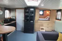 Flytande hotell till salu