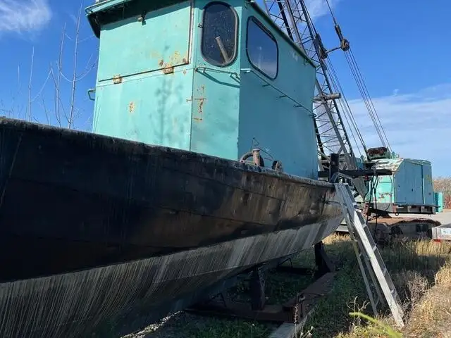 Arbetsbåtar till salu