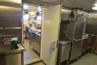 Containerskepp till salu