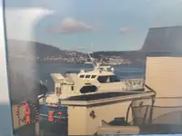 Styv uppblåsbar båt till salu