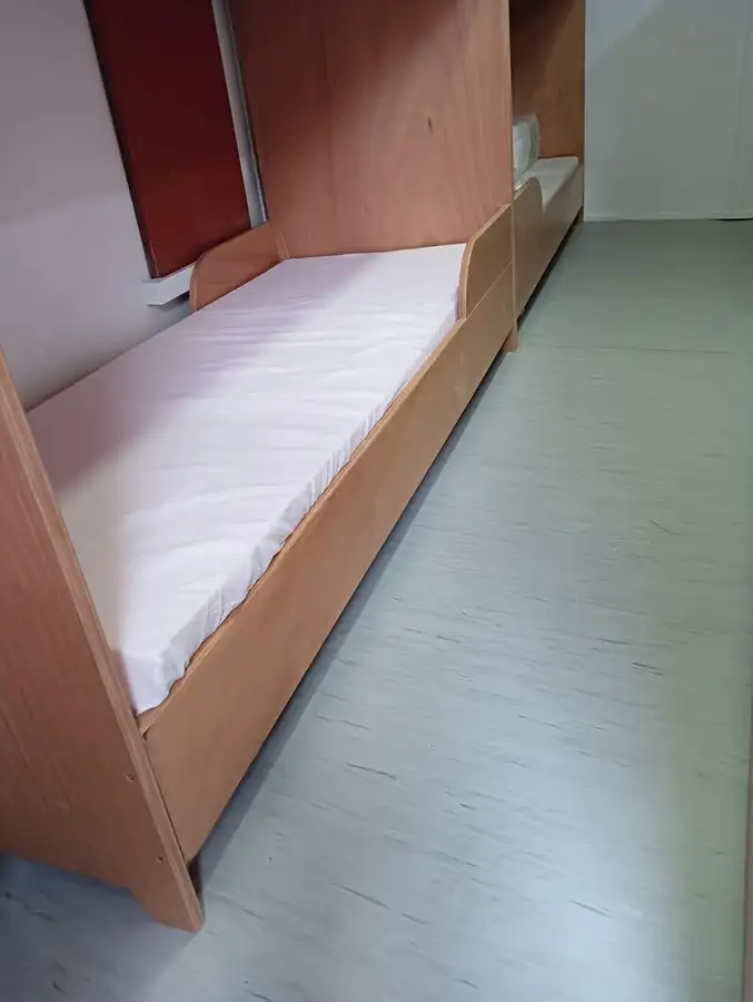 Containerskepp till salu