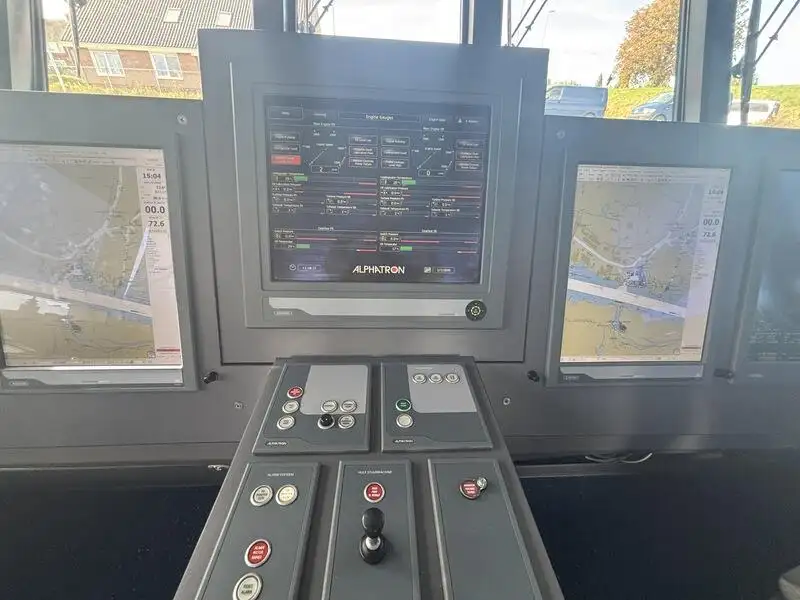 Patrullbåt till salu
