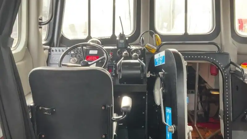 Räddningsbåt till salu