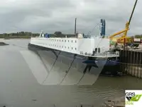 Containerskepp till salu