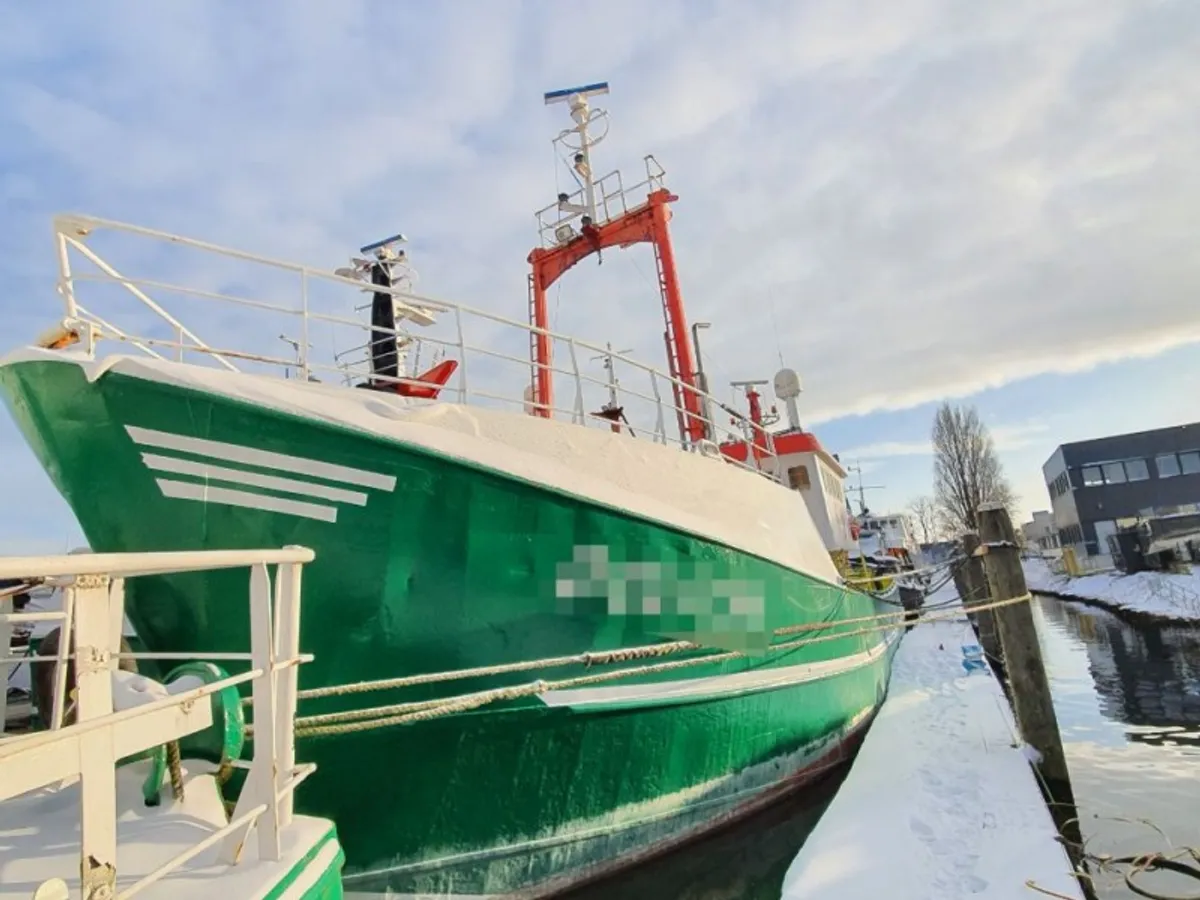 Försörjningsfartyg till salu