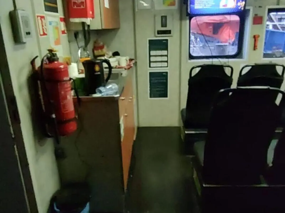 Besättningsbåt till salu