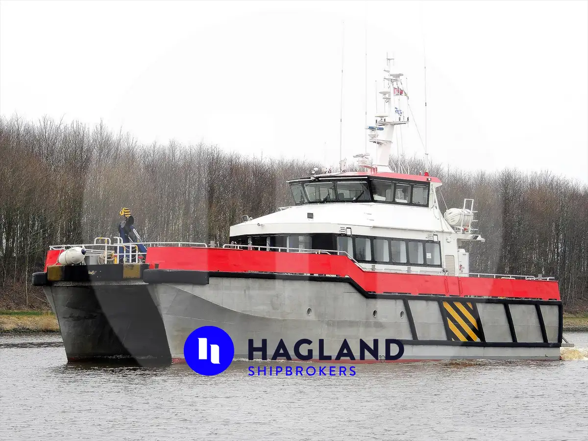 Besättningsbåt till salu