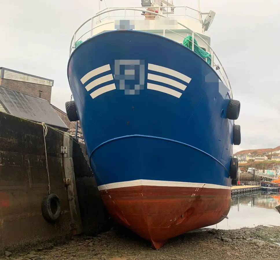 Arbetsbåtar till salu