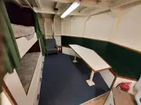 Pråm till salu