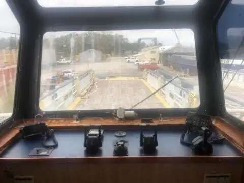 Besättningsbåt till salu