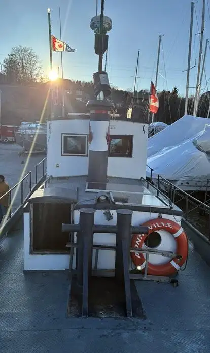 Bogserbåt till salu
